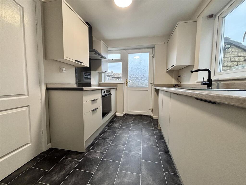 Additional image 12 of Hill Brow Close, Allerton, Bradford BD15