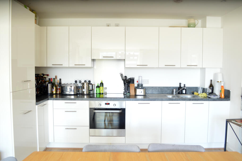 Apartment in London - View 4