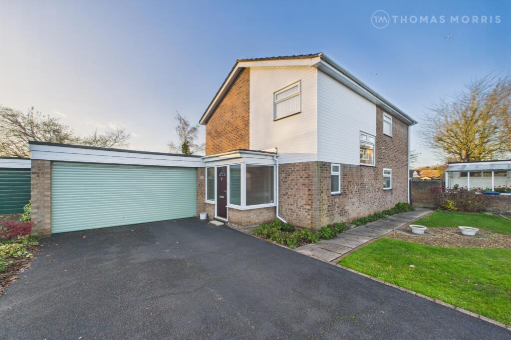 4-bed detached on Westmeare, Hemingford Grey, Huntingdon, Cambridgeshire, PE28, £650,000