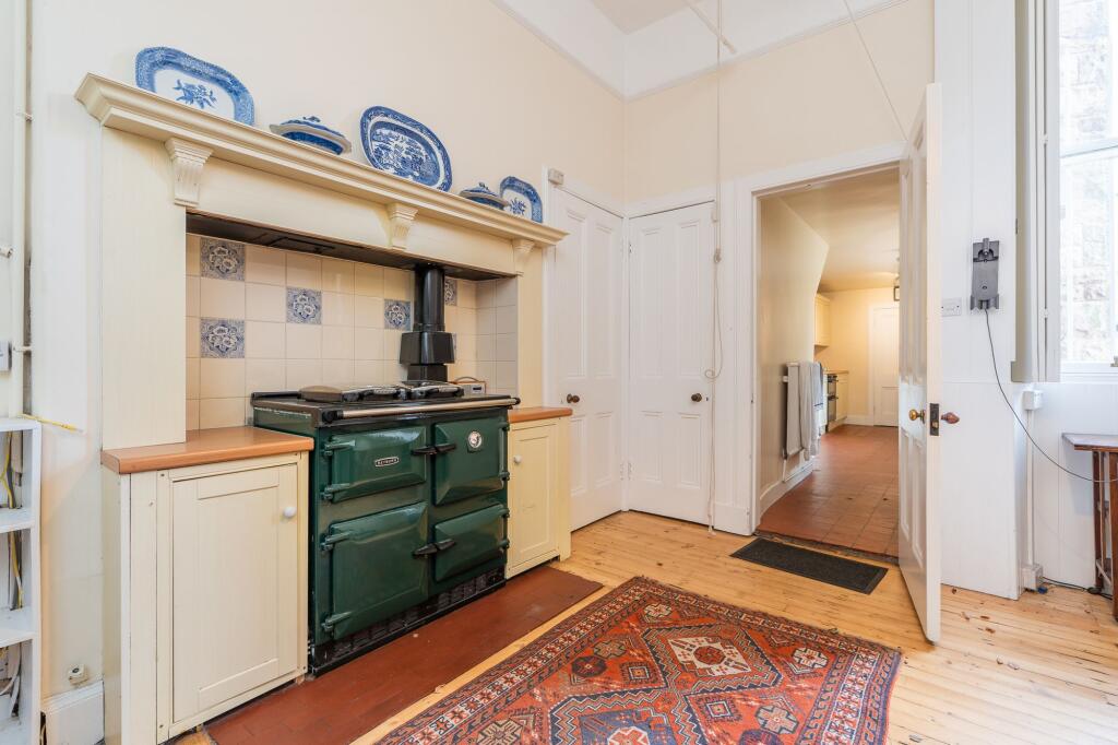 House in Edinburgh - View 3