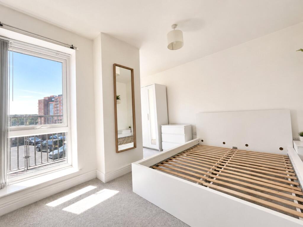 Apartment in Liverpool, Baltic Triangle, Toxteth - View 4