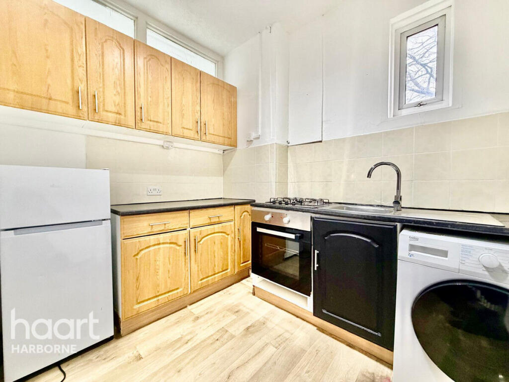 Additional image 4 of Large Harborne Flat