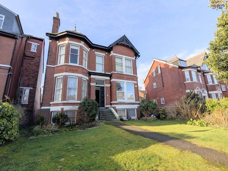 Main image of property: To Let - Duke Street, Southport Town Centre - One Bed First Floor Apt