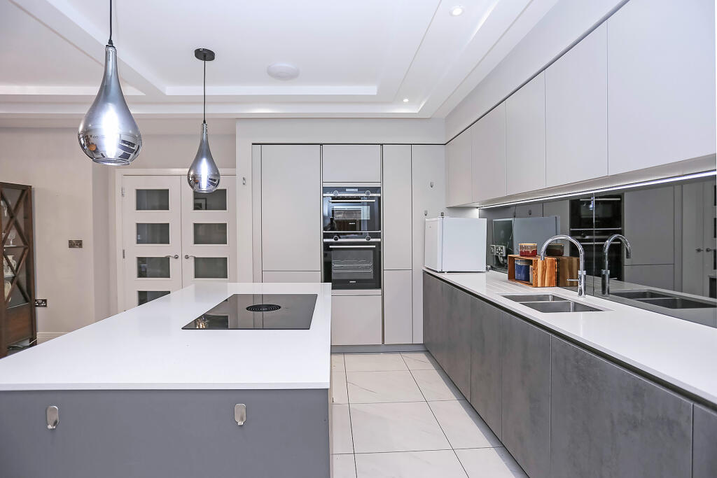 Additional image 9 of Whitegates, 334 Warwick Road, Solihull