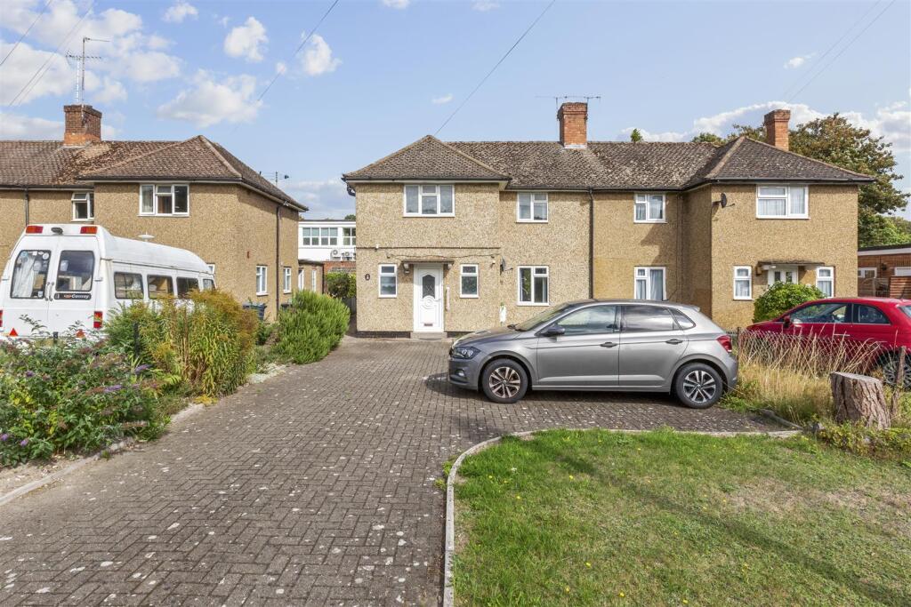 Main image of property: LOUDWATER, HIGH WYCOMBE