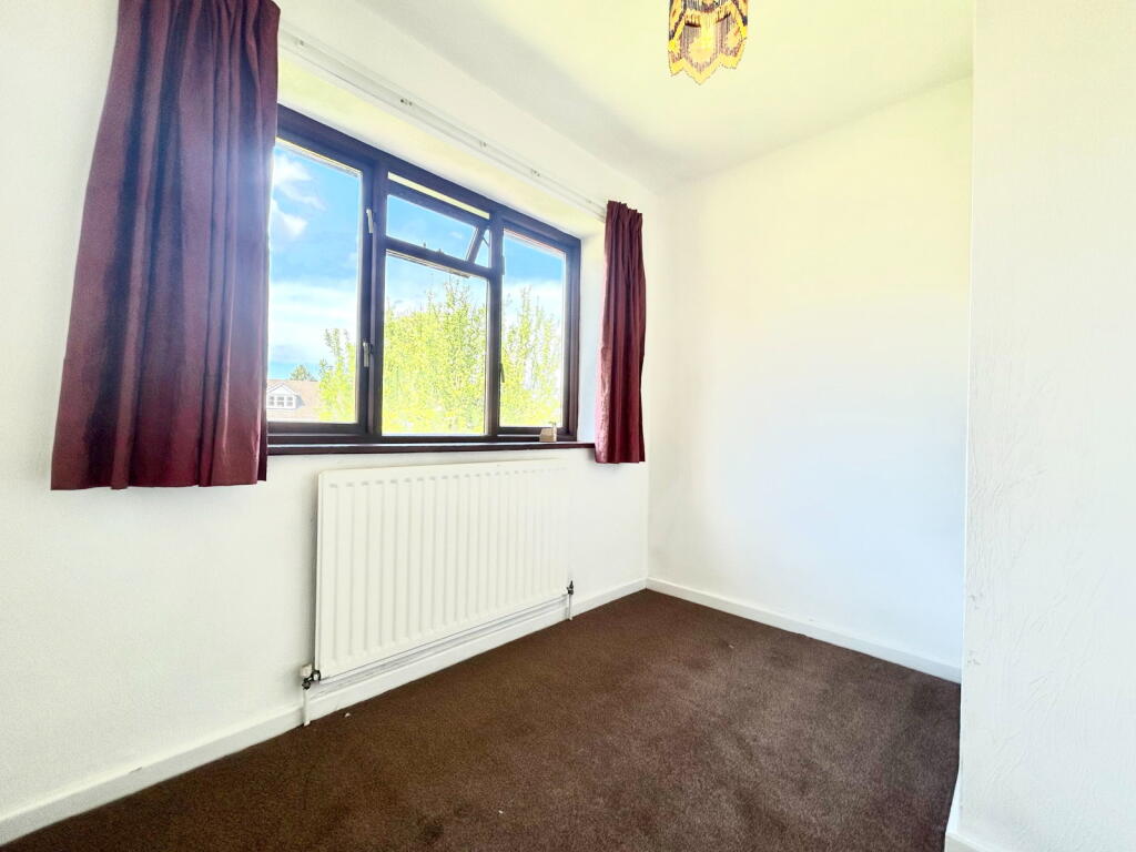 Brandon Close, Sedgley - More