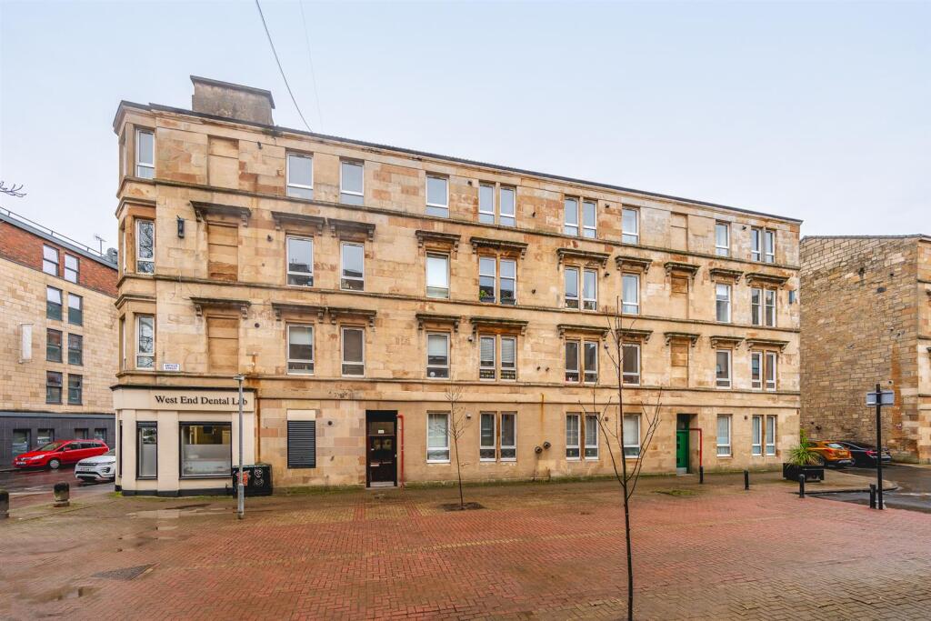 Main image of property: 3 Arthur Street, Glasgow