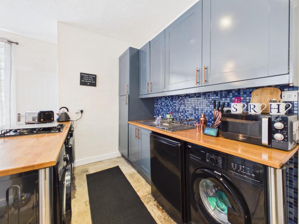 House in Bradford, New Brighton, Bingley - View 5