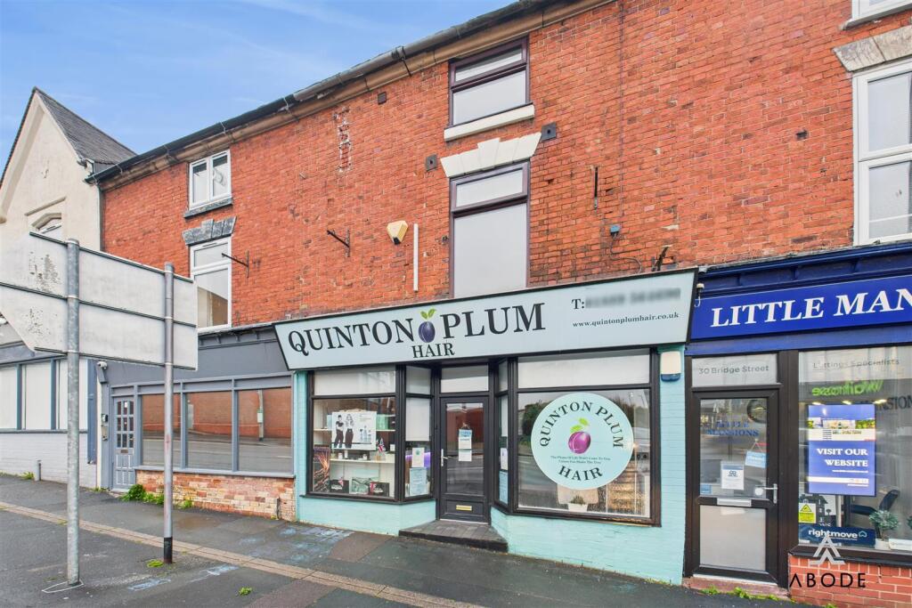 2-bed terraced on Bridge Street, Uttoxeter, Staffordshire, £150,000