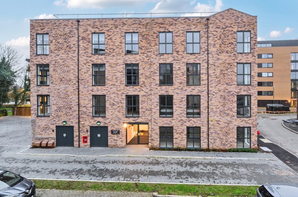 Main image of property: Apartment 14 Maythorn House, 1 Bridgewater Close, Nottingham, Nottinghamshire, NG2