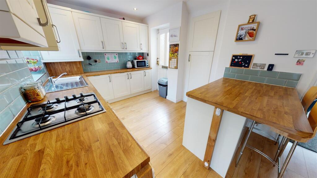 Additional image 5 of Ridgeway, Wrose, Shipley