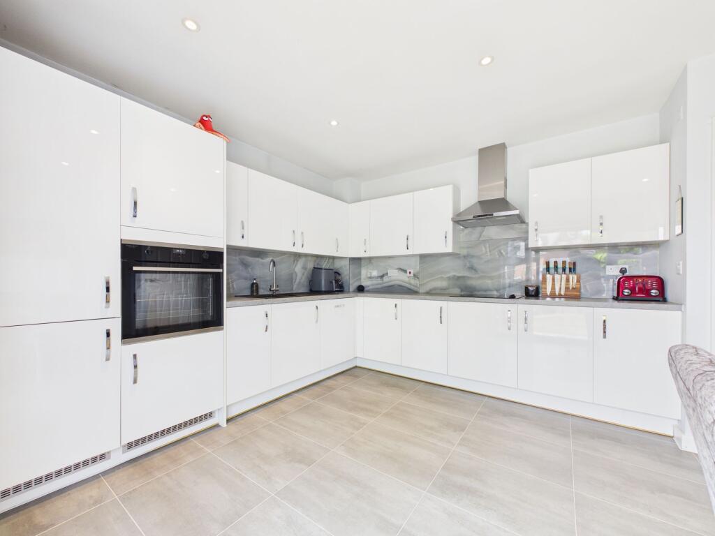 House in Reading - View 3