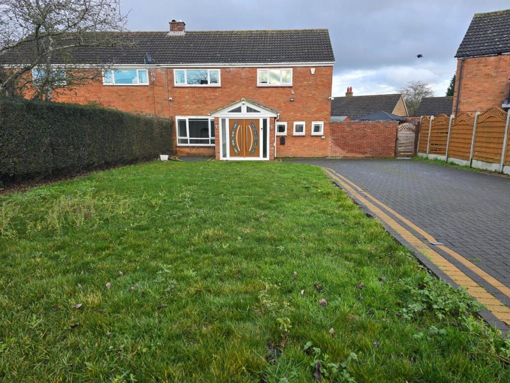 Main image of property: Angus Drive, Bletchley, Milton Keynes, Buckinghamshire, MK3