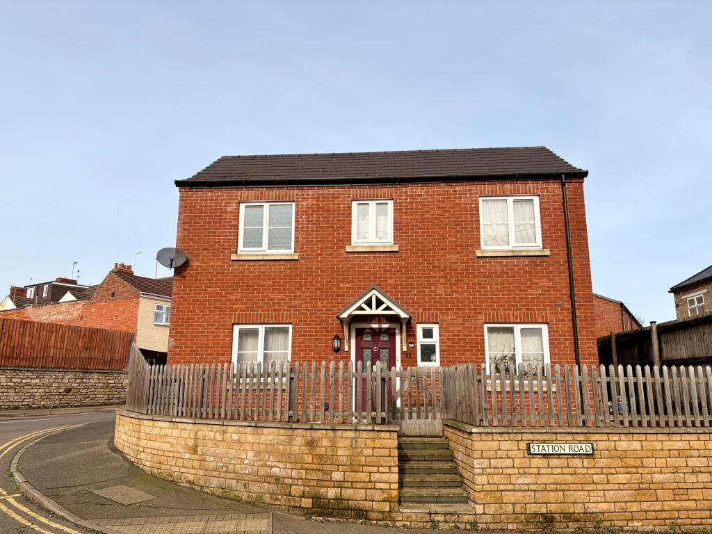 Main image of property: Station Road, Irthlingborough, NN9 5SP