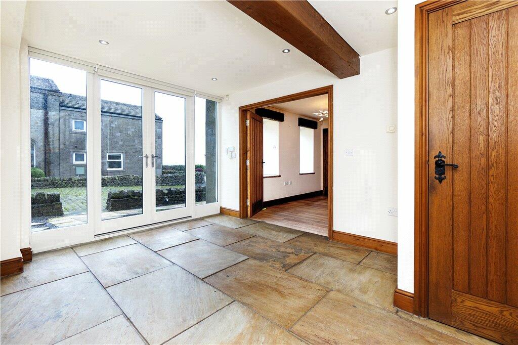 House in North Yorkshire, Lothersdale - More