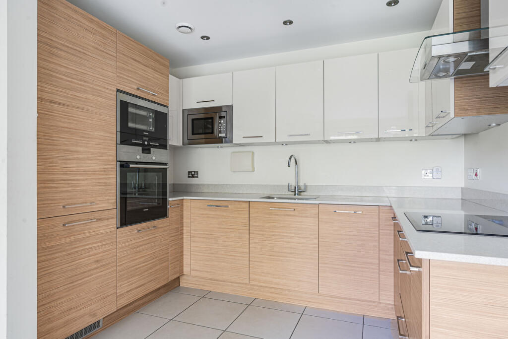Apartment in Oxford - More