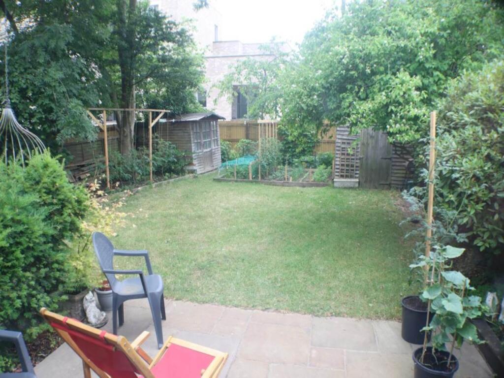 Additional image 4 of Bishops Rise (Room 3), Hatfield, Hertfordshire