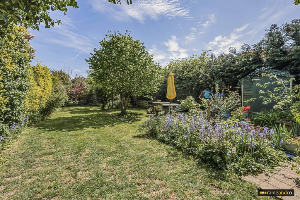 Additional image 5 of Ellenbrook Crescent, Hatfield