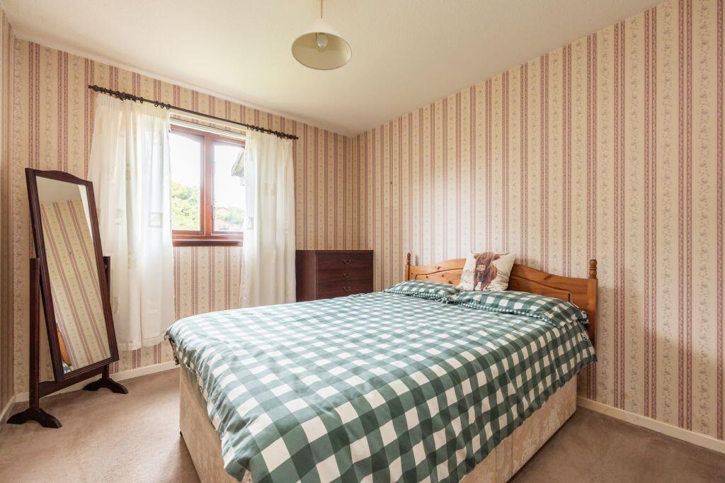 Apartment in Edinburgh - More