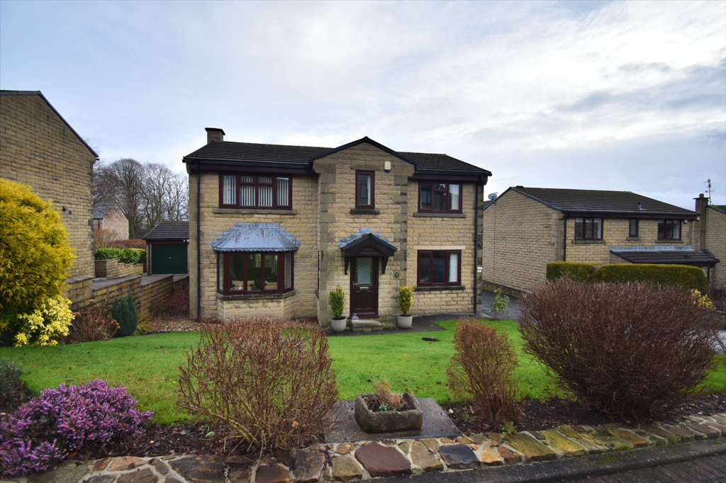 4-bed detached on Hockerley Avenue, Whaley Bridge, SK23, £499,500