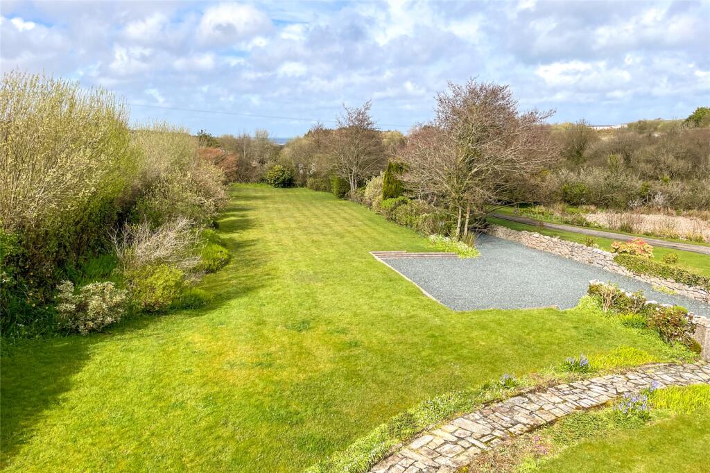Dulas, Isle of Anglesey, LL70 photo 4