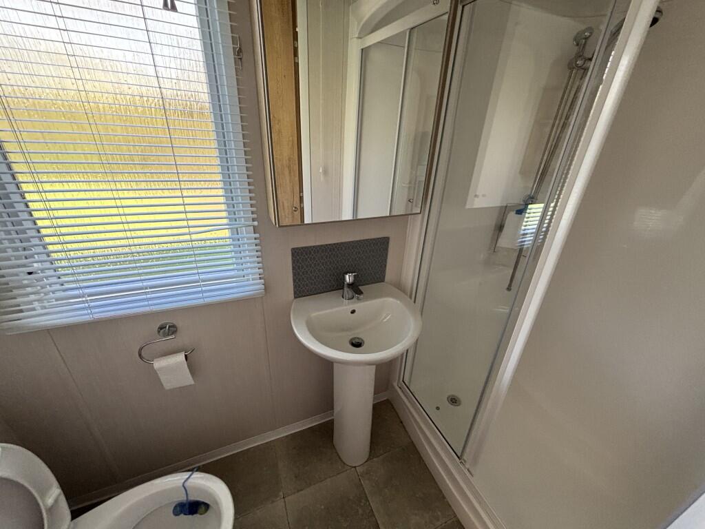 Swift Provence, The Springs Lakeside Holiday Park, Lower Moor, Pershore, Worcestershire, WR10 2PD - View 4