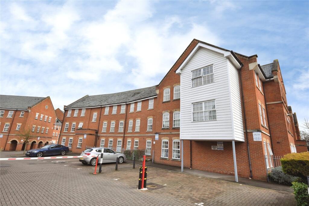 Main image of property: Florey Gardens, High Street, Aylesbury, HP20