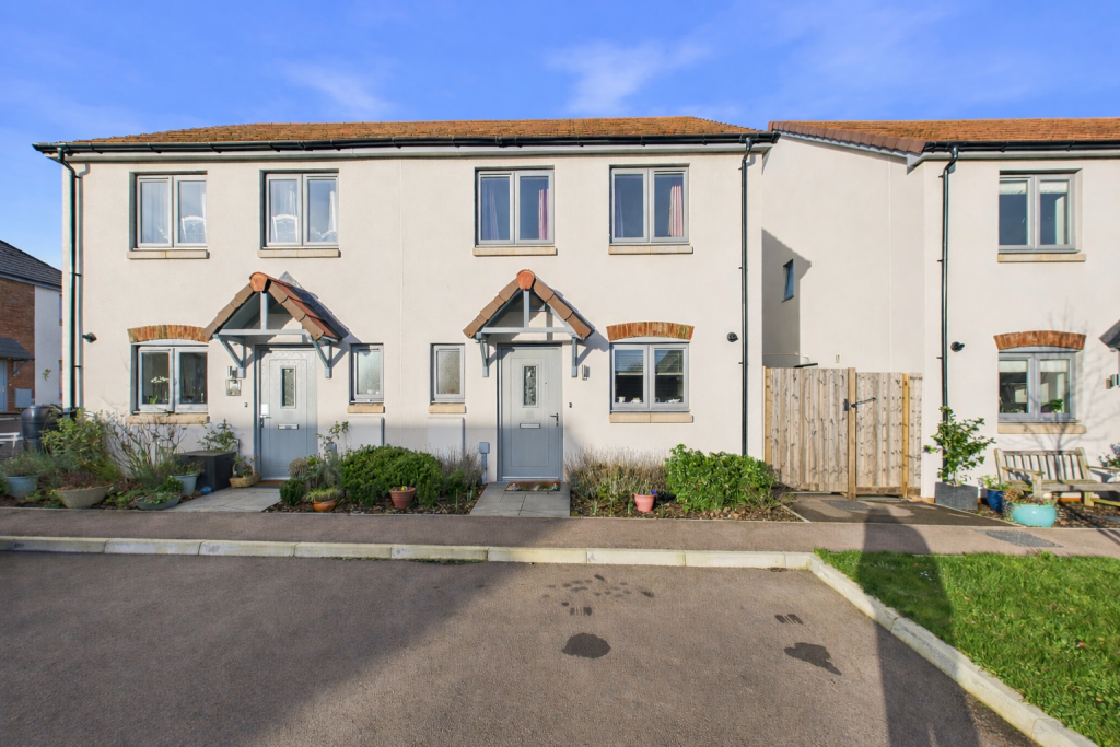 Main image of property: Arlingham Way, Newnham, Gloucestershire
