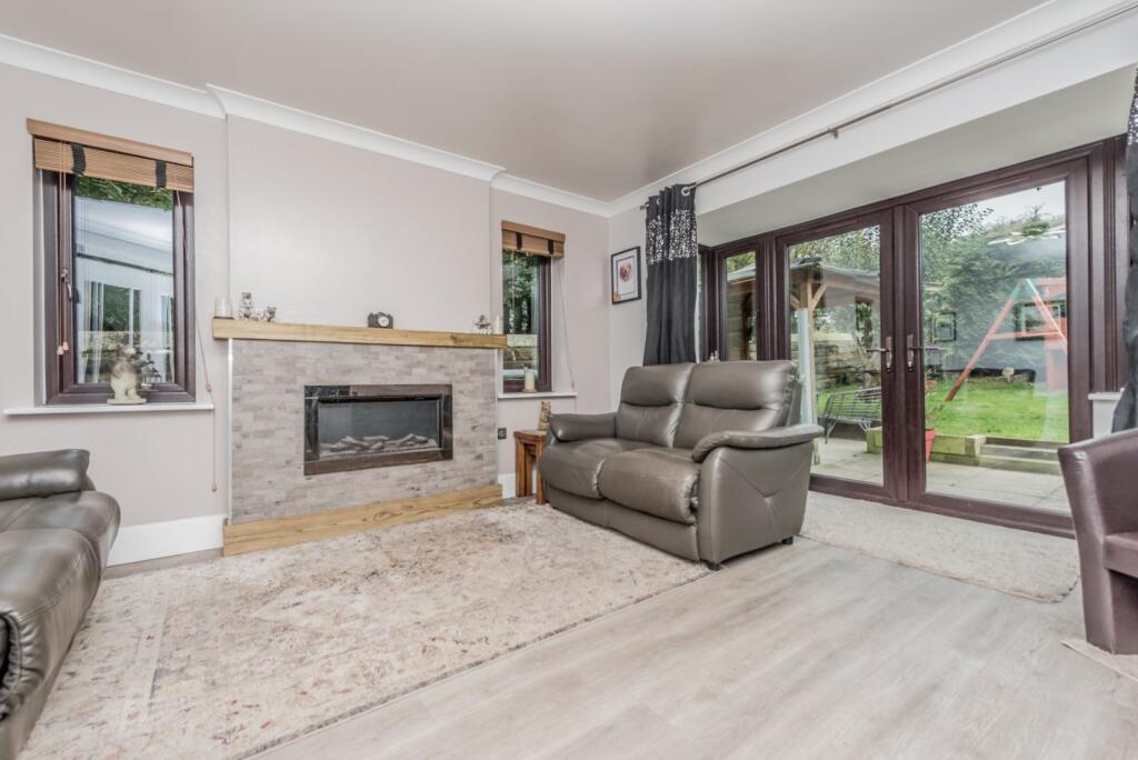 Scott Lane, Gomersal, Cleckheaton, West Yorkshire, BD19 photo 2