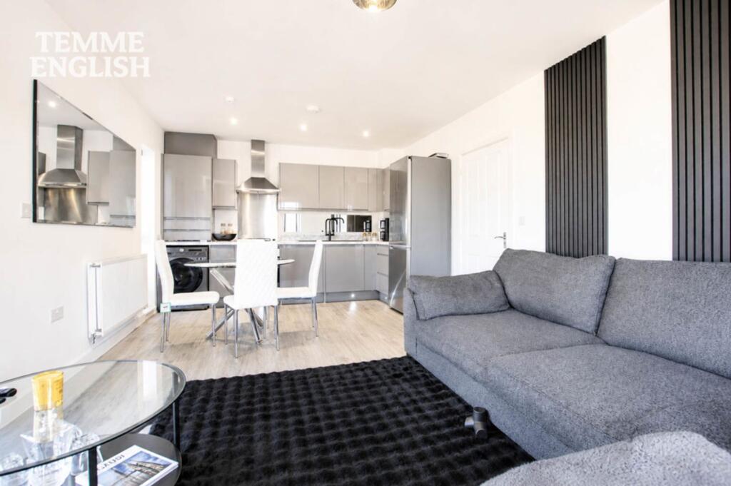 Apartment in Romford - View 2