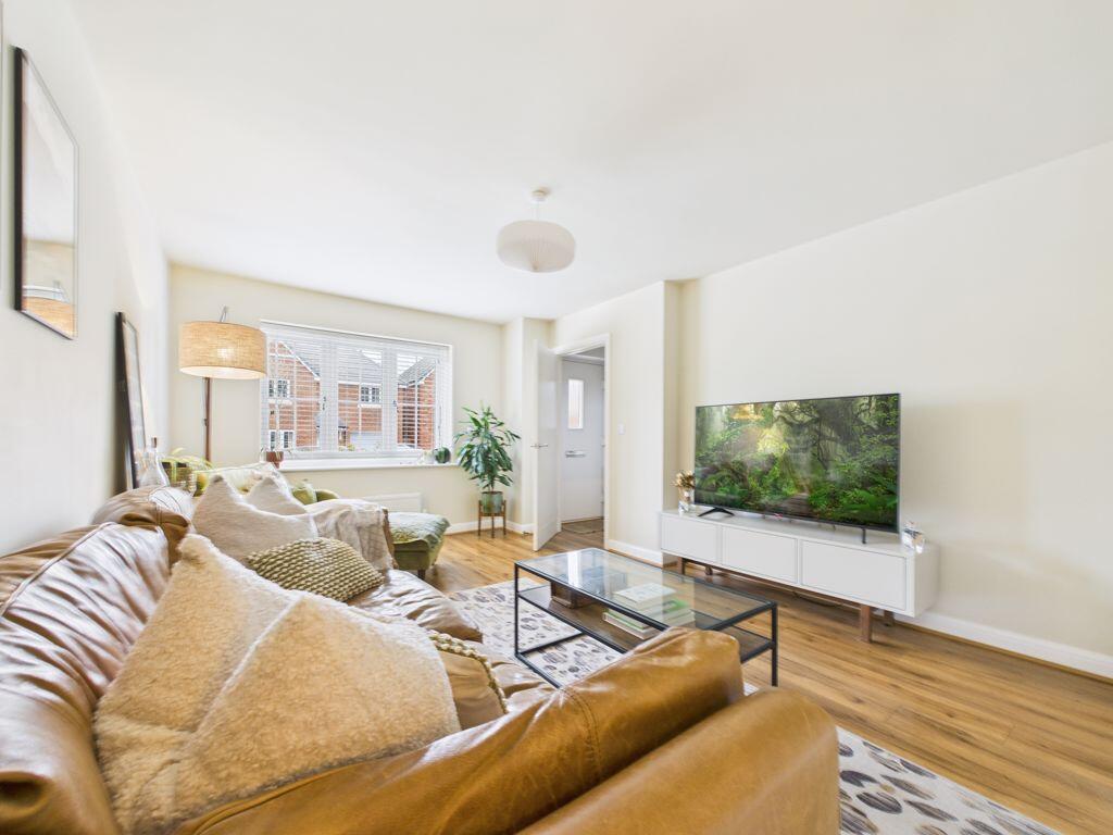 32 Beechfields Way, Newport photo 3