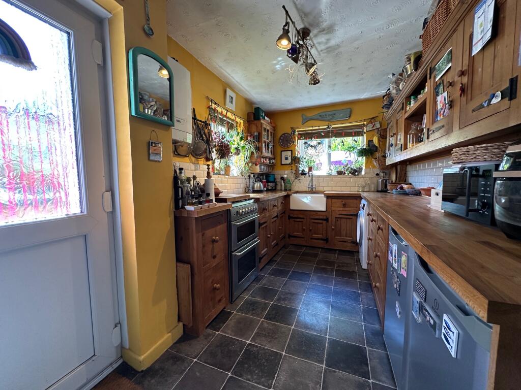 Queen Street, Lydney photo 3