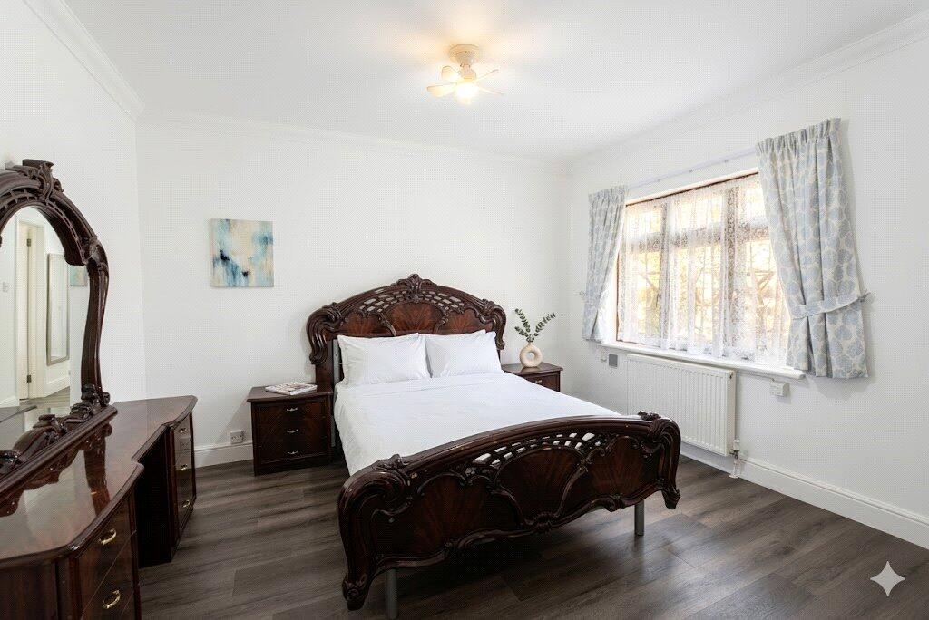 Main image of property: North Street, Romford, RM1