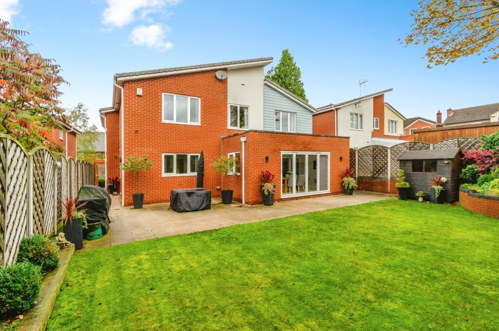 Main image of property: Heathfield Croft, Cannock, Staffordshire, WS11
