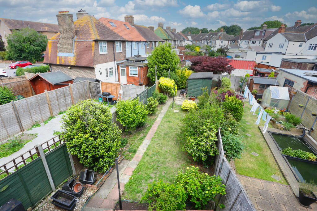 Downham Way, Bromley, BR1 photo 4