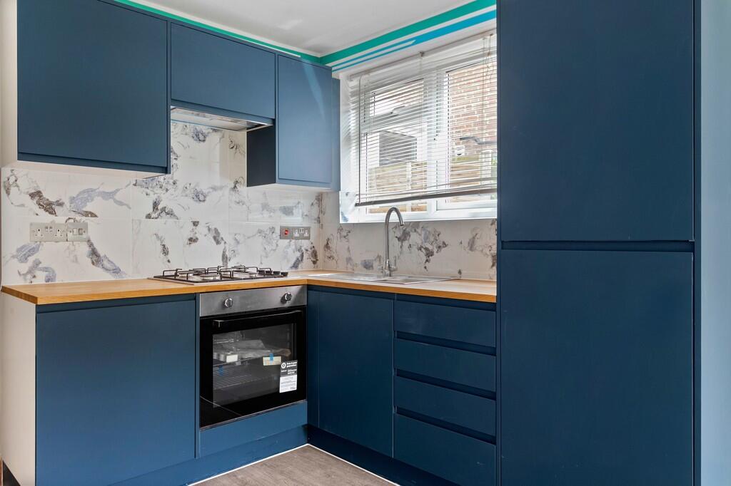 Apartment in London - View 3