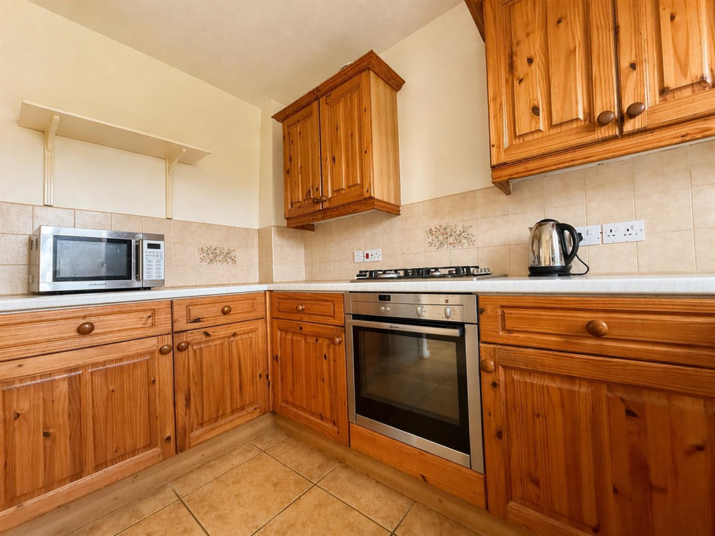 House in Oadby and Wigston, Leicestershire - View 4
