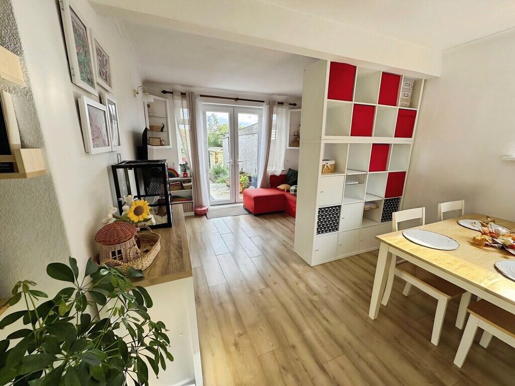 Brooklands Drive , Littleover photo 3