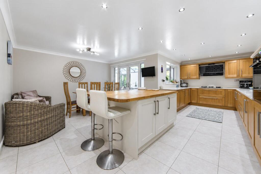 House in Newcastle upon Tyne - More