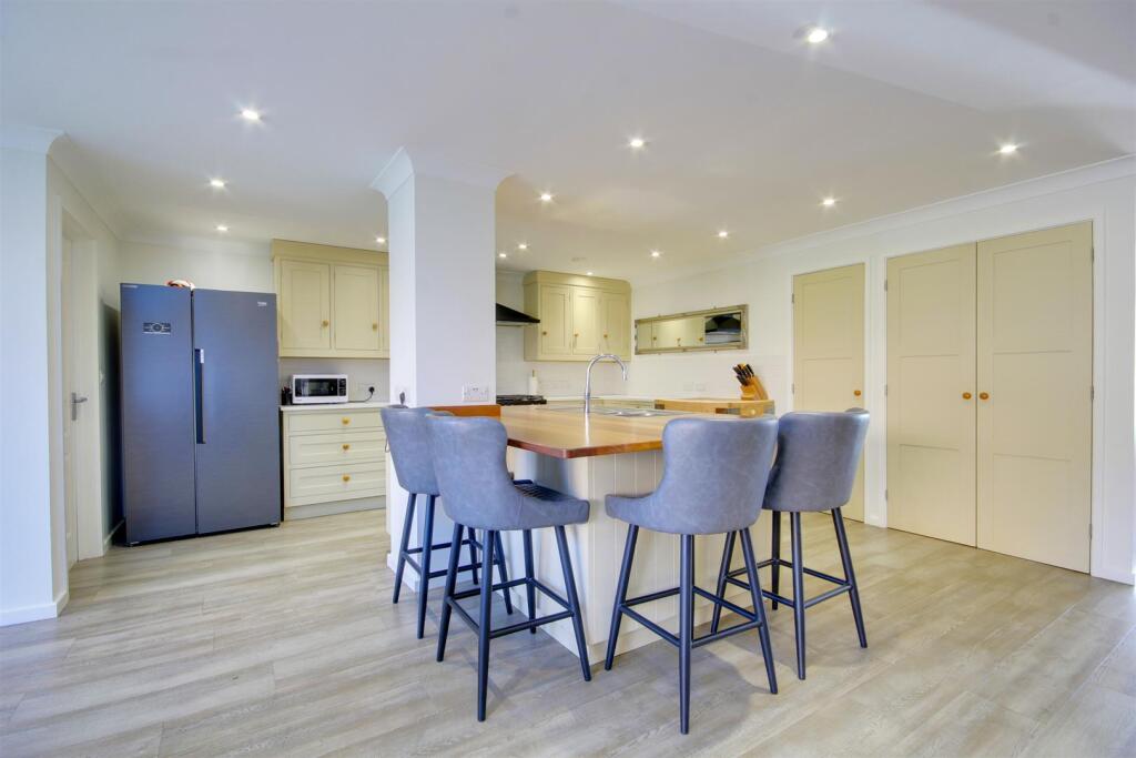 House in Peterborough - View 5