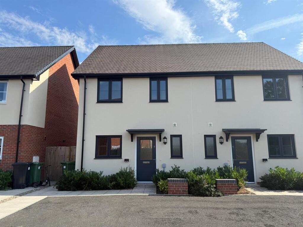 Main image of property: Kop Close, Brimfield, Ludlow