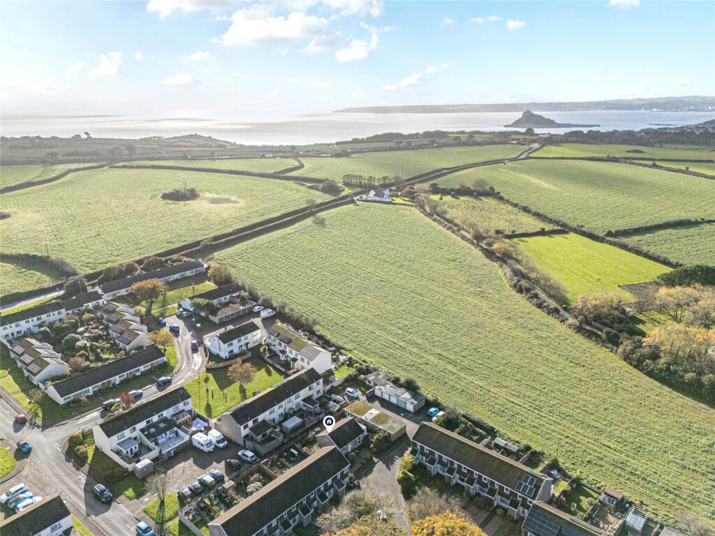 Tregurtha View, Goldsithney, Penzance, Cornwall photo 2