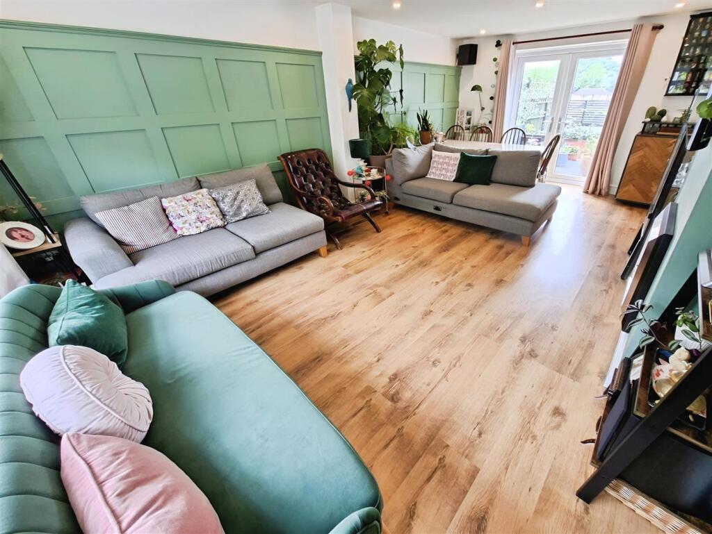 House in Rochester, Kent - View 3