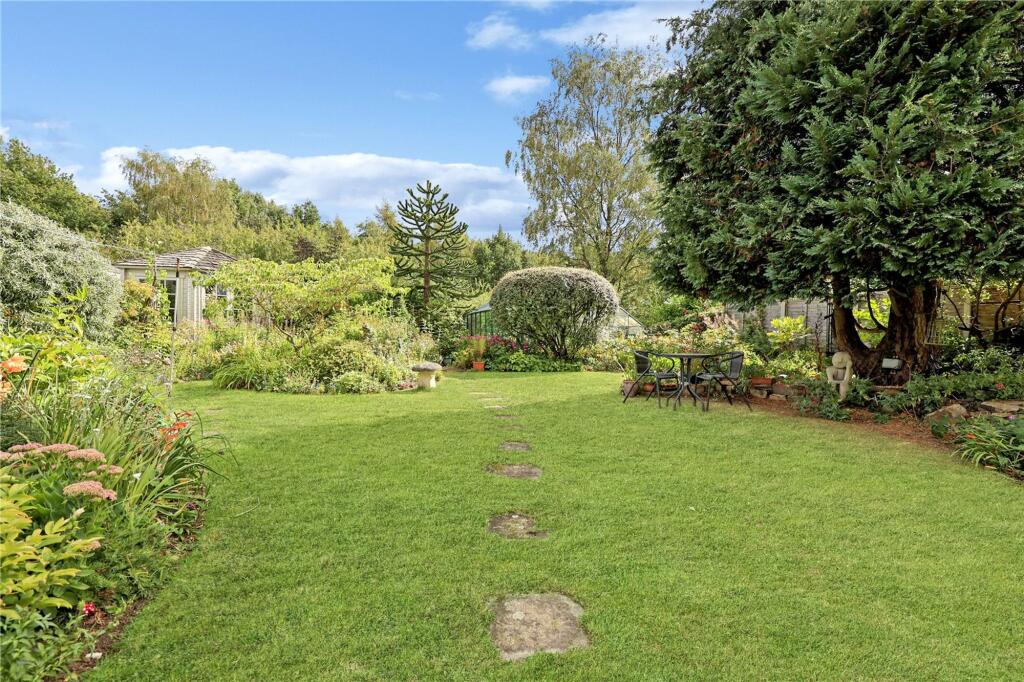 The Crescent, Nunthorpe, TS7 photo 4