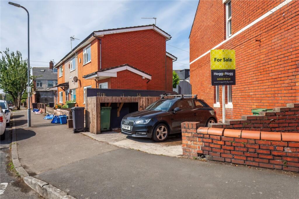 Apartment in Cardiff, Penylan - View 3