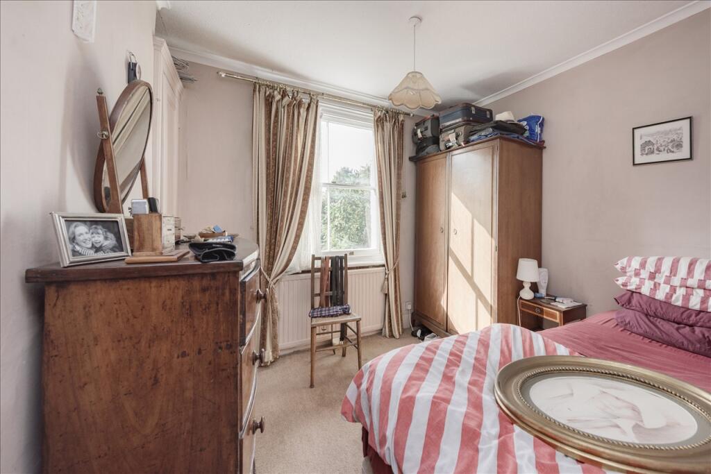 Apartment in London, Shepherd's Bush - View 3