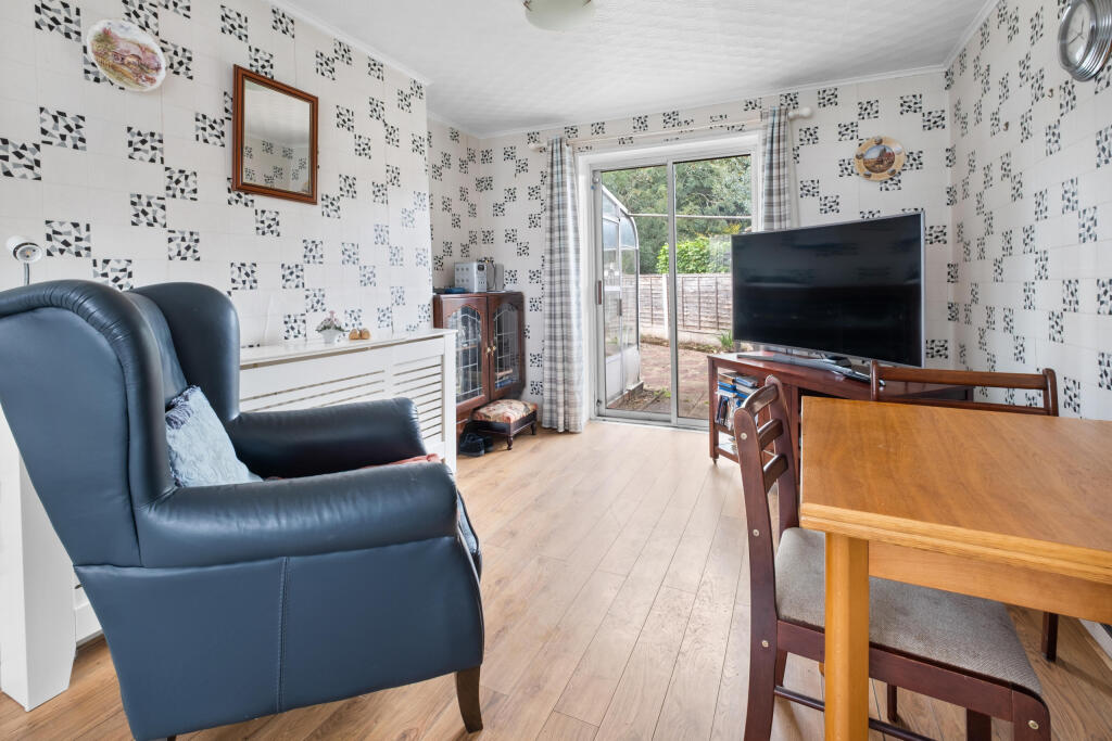 House in Bromsgrove - More