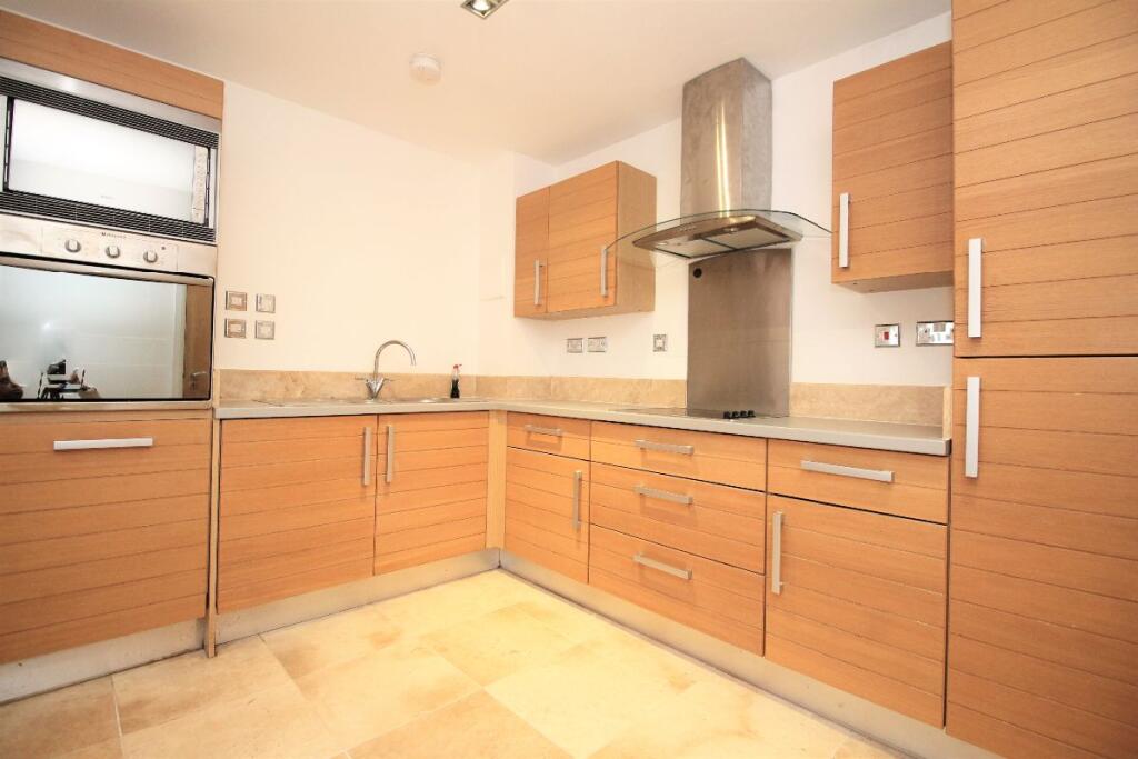 Main image of property: City Tower, 3 Limeharbour, London E14