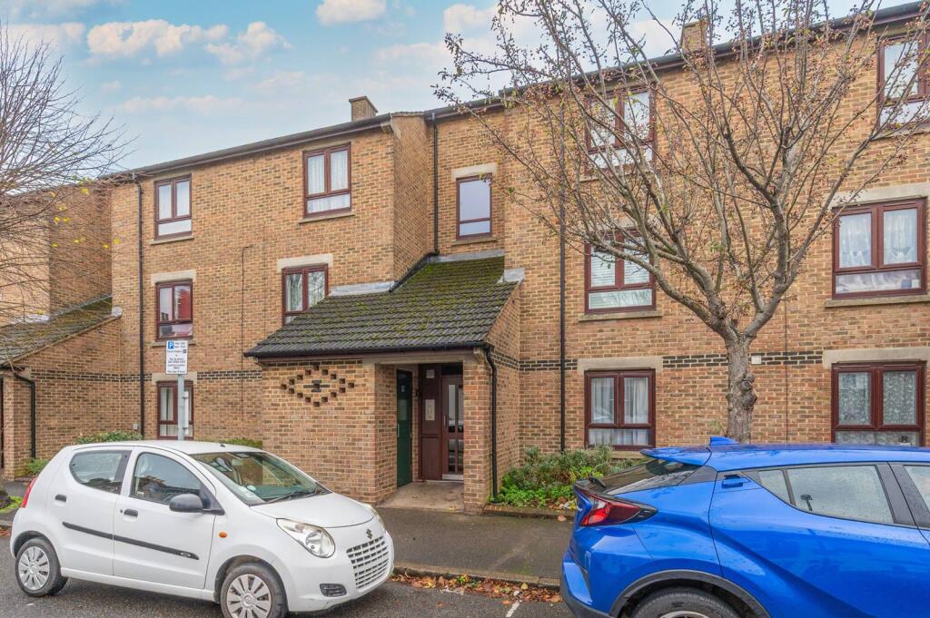 Main image of property: Westbury Road, Croydon, CR0