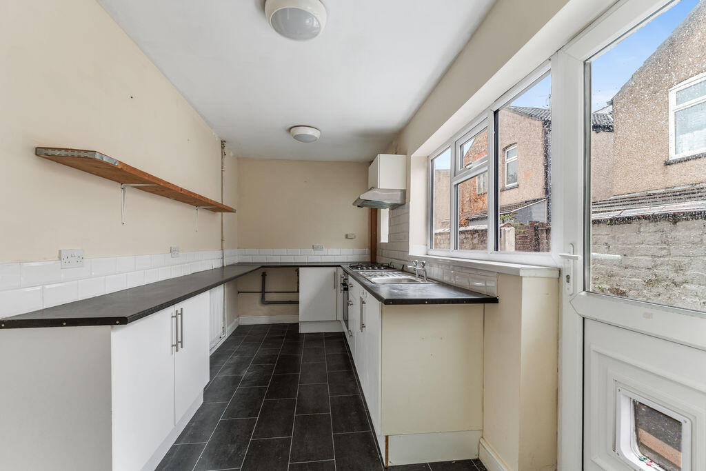 House in Cleethorpes, North East Lincolnshire - More